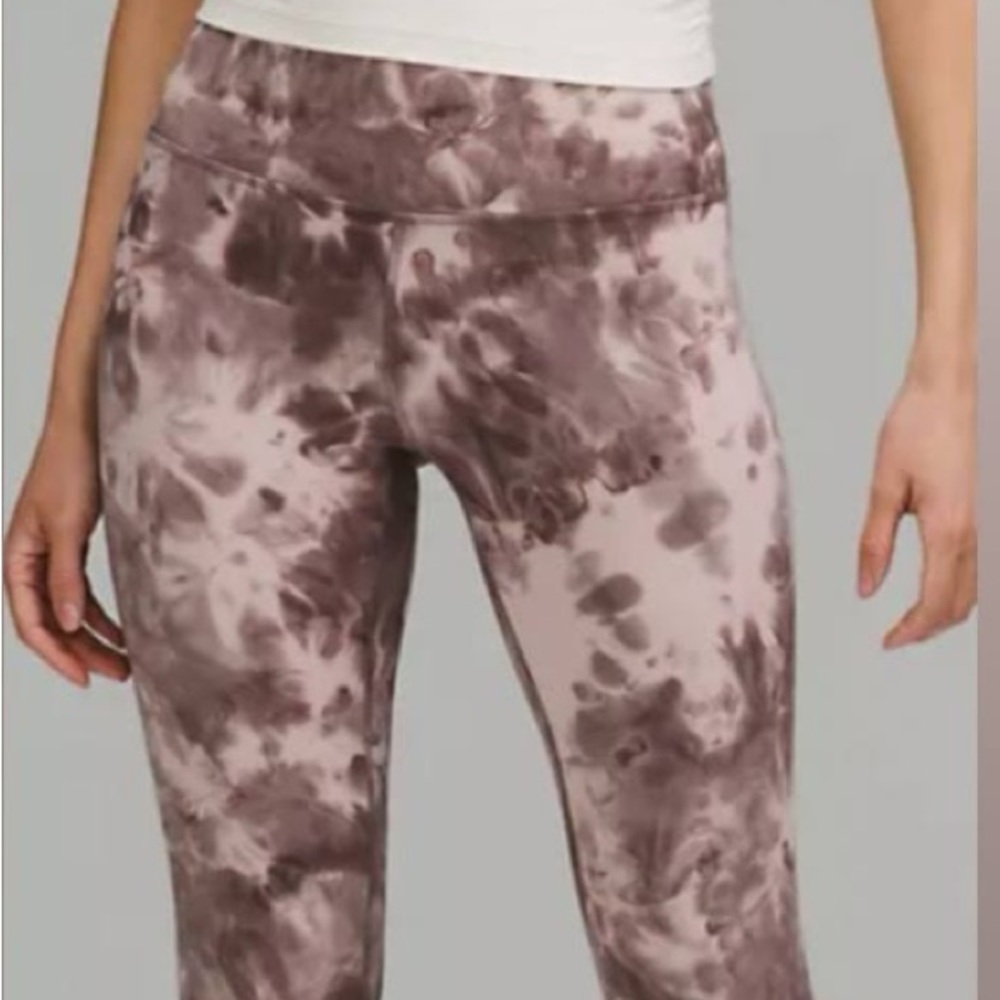 NWT Lululemon Align HR Crop 21” Diamond Mink Berry DON8